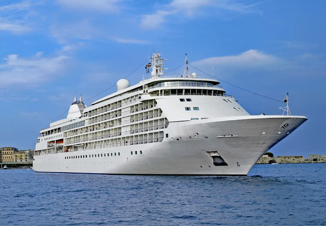 Cruise Ship